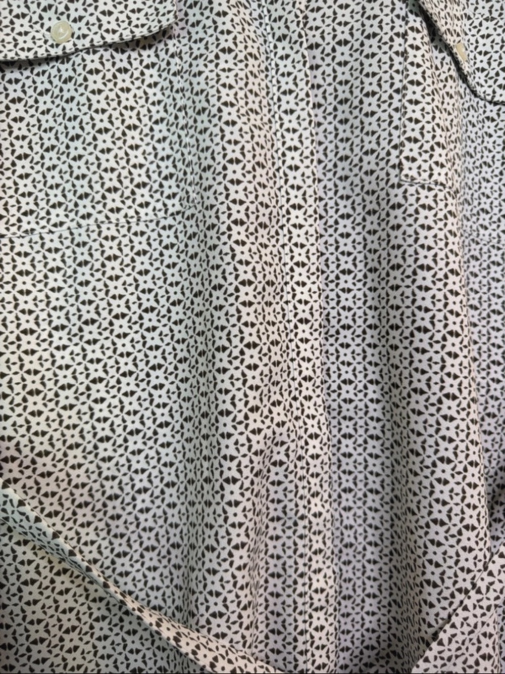 Express White and Dark Green Printed Shirt Dress - Picture 2 of 2